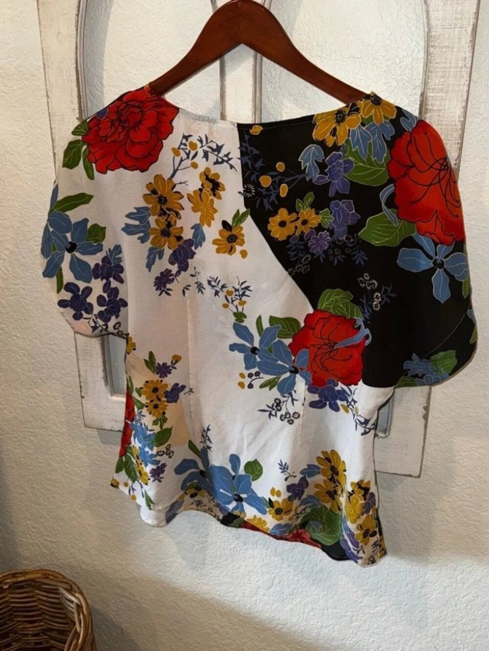 100% Silk Anthropologie Maeve Multi Color Floral Cowl Neck Blouse - Picture 3 of 3
